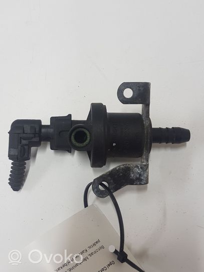 Opel Corsa C Electrovanne Soupape de Sûreté / Dépression 0280142397