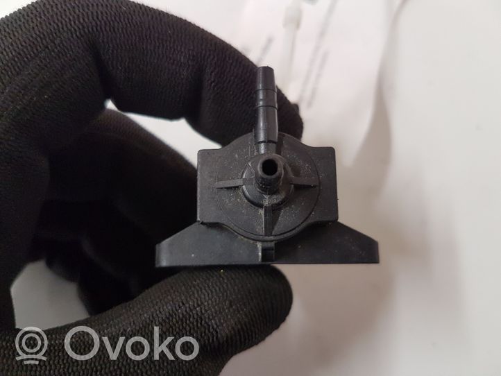 Opel Zafira B Solenoidinis vožtuvas 70246100