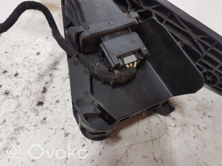 BMW 3 F30 F35 F31 Accelerator throttle pedal 17548900