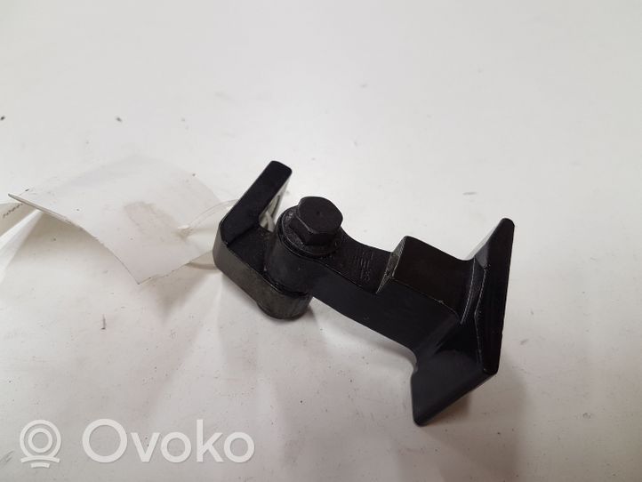 BMW 3 F30 F35 F31 Rear door upper hinge 7246061