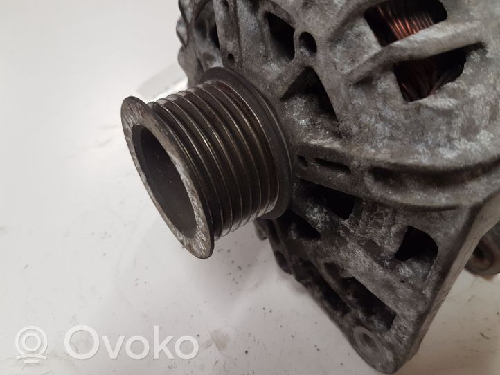 Renault Megane III Alternator TG12C062