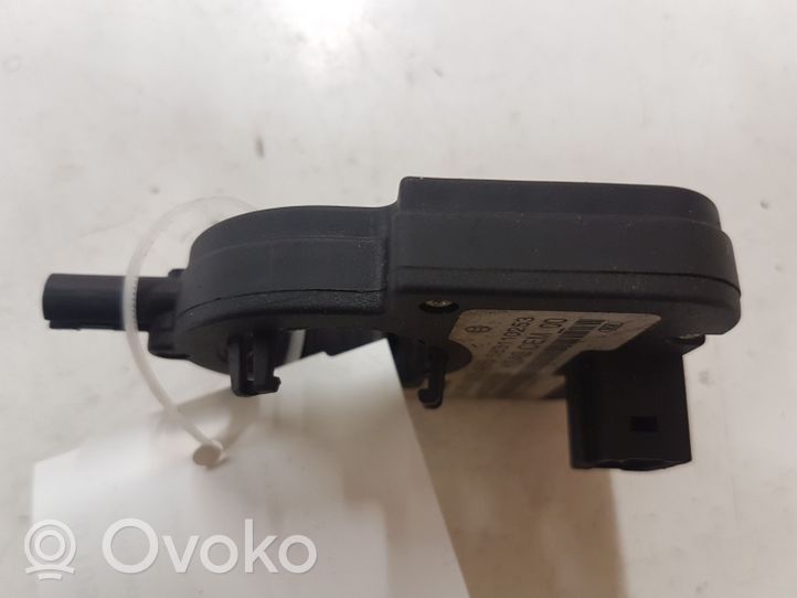 Citroen C4 I Vairo padėties (kampo) daviklis 0265005486