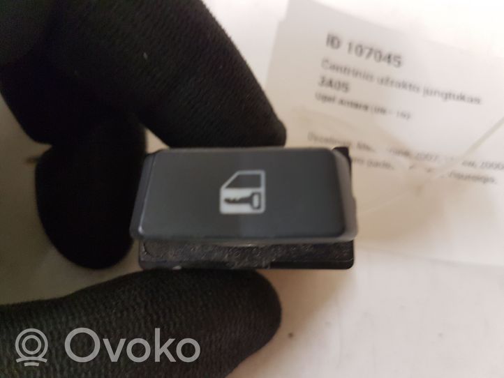 Opel Antara Central locking switch button 