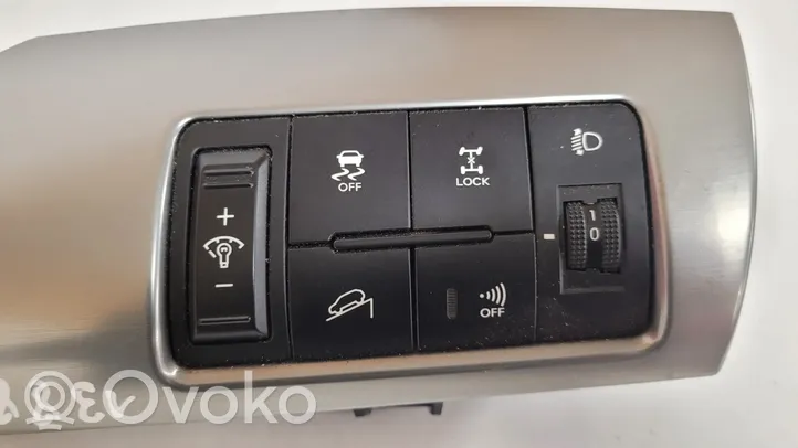 KIA Sorento Zestaw przełączników i przycisków 937002P351XMA