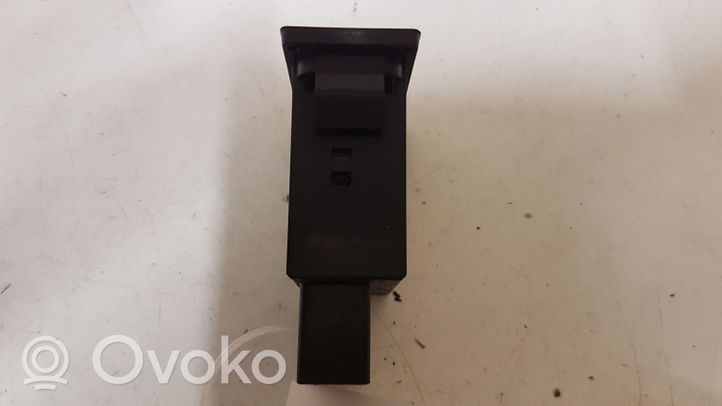 Toyota Avensis T250 Headlight washer switch 8415005031