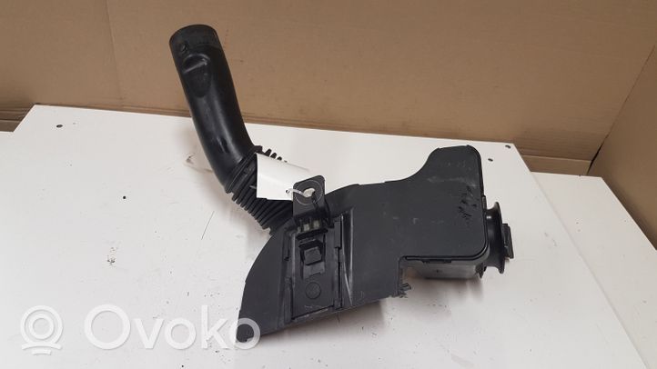 Citroen C4 Cactus Część rury dolotu powietrza 9684813780