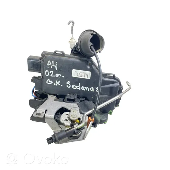 Audi A4 S4 B6 8E 8H Etuoven lukko 8E0839015C