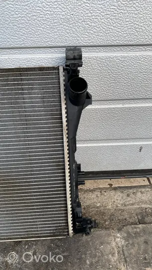 Opel Signum Dzesēšanas šķidruma radiators 