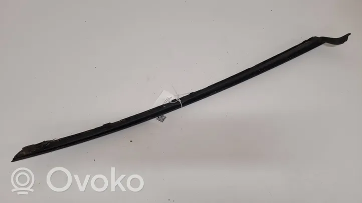 Citroen C4 I Windshield trim 