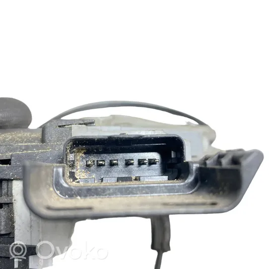 Citroen C5 Rear door lock 732154