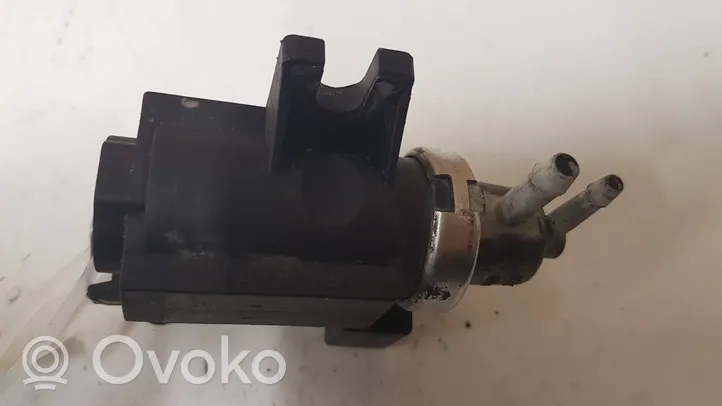 Volvo XC90 Turboahtimen magneettiventtiili 72190329