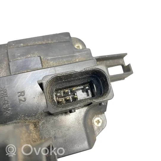 Opel Vectra C Serrure de porte avant 13210769