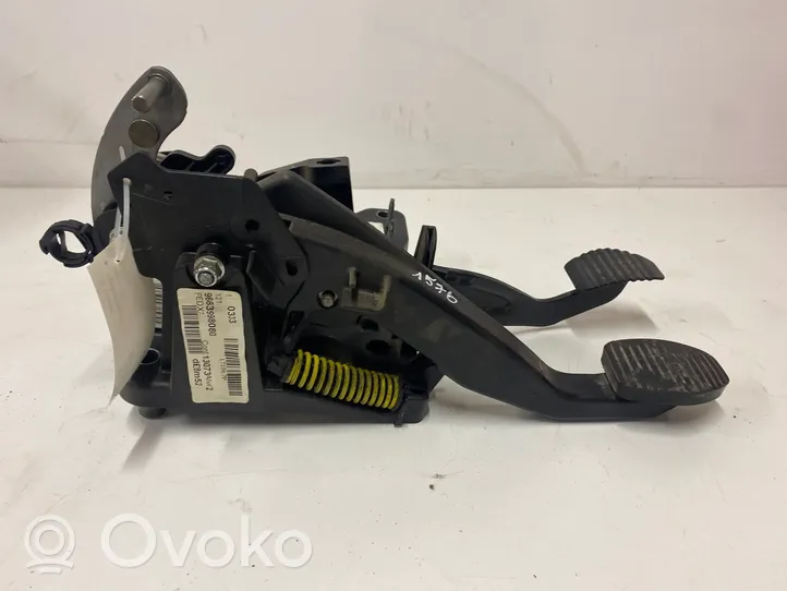 Citroen C5 Pedal assembly 9663998080