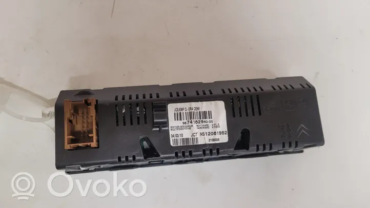 Citroen DS3 Monitori/näyttö/pieni näyttö 9674162980