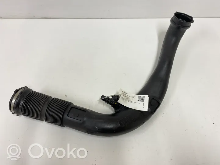 Volvo V50 Tubo di aspirazione dell’aria 30741210