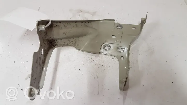 Skoda Karoq Supporto di montaggio del parafango 57A821168