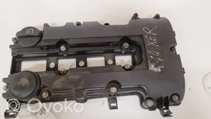 Opel Astra J Rocker cam cover 55561426