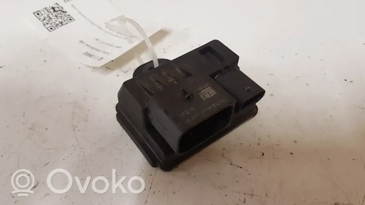 BMW 1 F20 F21 Przekaźnik / Modul układu ogrzewania wstępnego 857008702