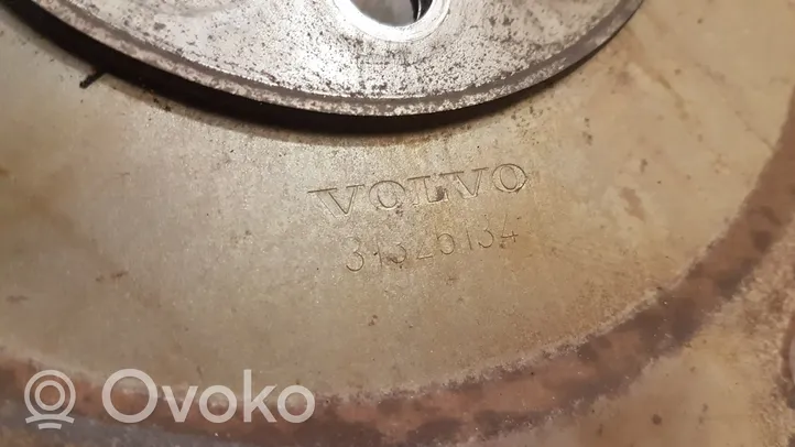 Volvo V40 Vauhtipyörä 31325134