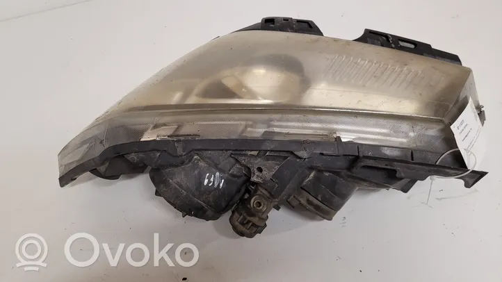 Renault Megane II Lampa przednia 89312775