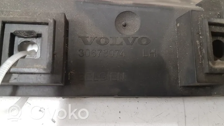 Volvo V50 Support de pare-chocs arrière 30678074