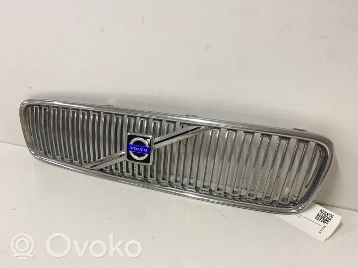 Volvo V50 Grille calandre supérieure de pare-chocs avant 