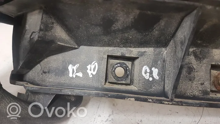 Volvo V50 Support de pare-chocs arrière 30678074