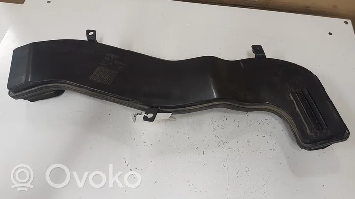 Volvo V50 Część rury dolotu powietrza 4N5110B768AF