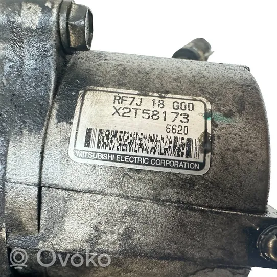 Mazda 6 Pompe à vide RF7J18G00