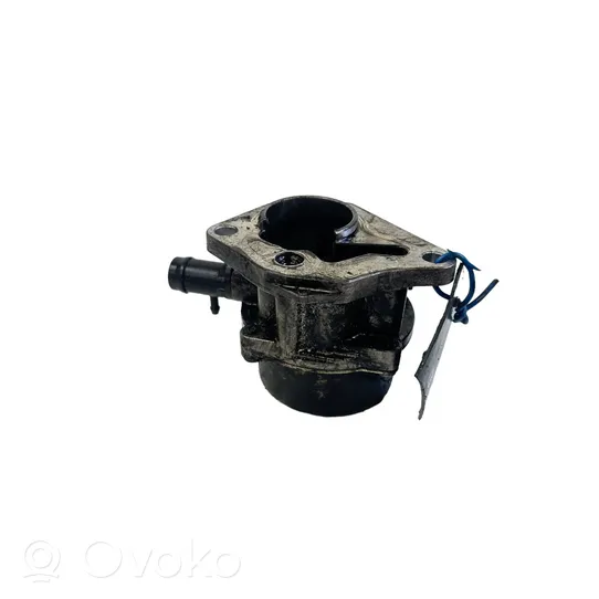 Nissan Qashqai Alipainepumppu 8200577807