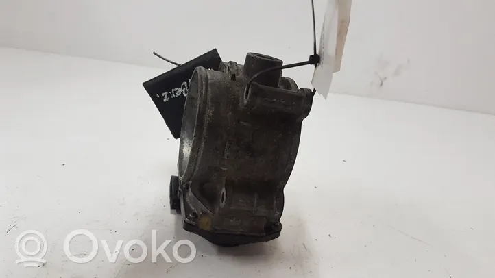 Volvo V70 Throttle valve 30711551