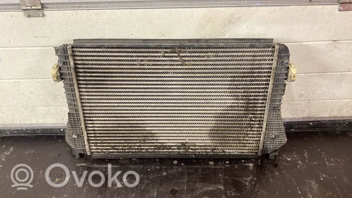 Skoda Superb B6 (3T) Chłodnica powietrza doładowującego / Intercooler 1K0145803AF