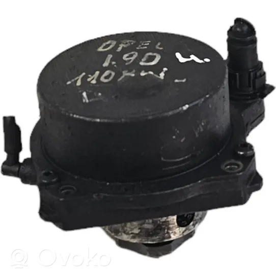 Opel Vectra C Vacuum pump 