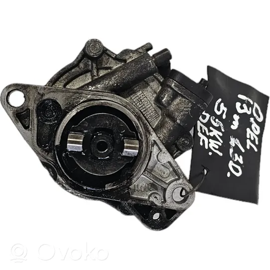 Opel Corsa D Vacuum pump 