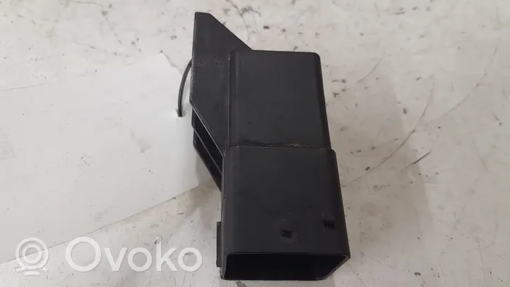 Volvo V60 Przekaźnik / Modul układu ogrzewania wstępnego 51299049