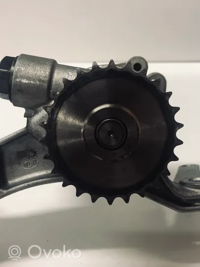 KIA Sorento Oil pump 