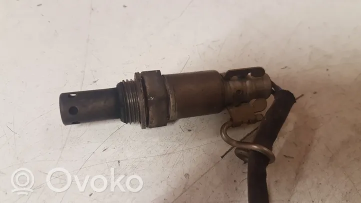 Toyota Avensis T250 Exhaust gas temperature sensor 