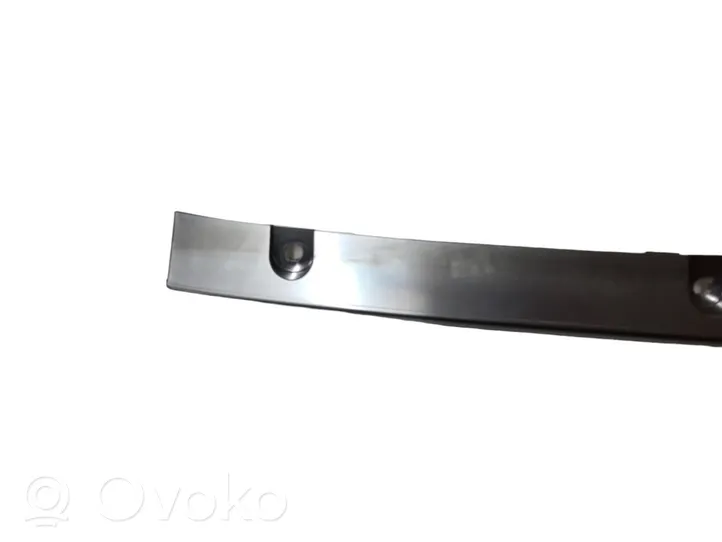 Volvo V40 Rivestimento del pannello 31307795