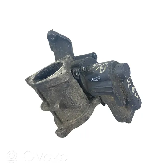 Volkswagen Caddy EGR valve 03G129637A