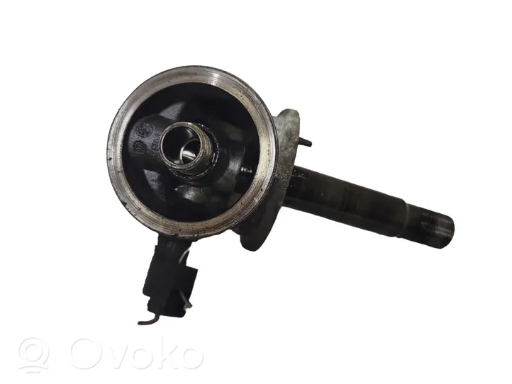 Renault Clio IV Supporto di montaggio del filtro dell’olio 152080021R