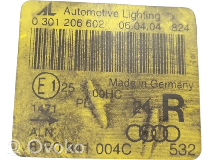 Audi A3 S3 8P Lampa przednia 8P0941004C