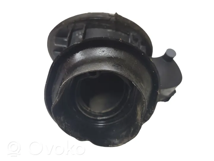 Ford Focus Bouchon, volet de trappe de réservoir à carburant BM5127936