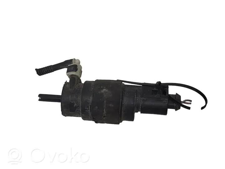 Audi A4 S4 B8 8K Windscreen/windshield washer pump 8K5955647