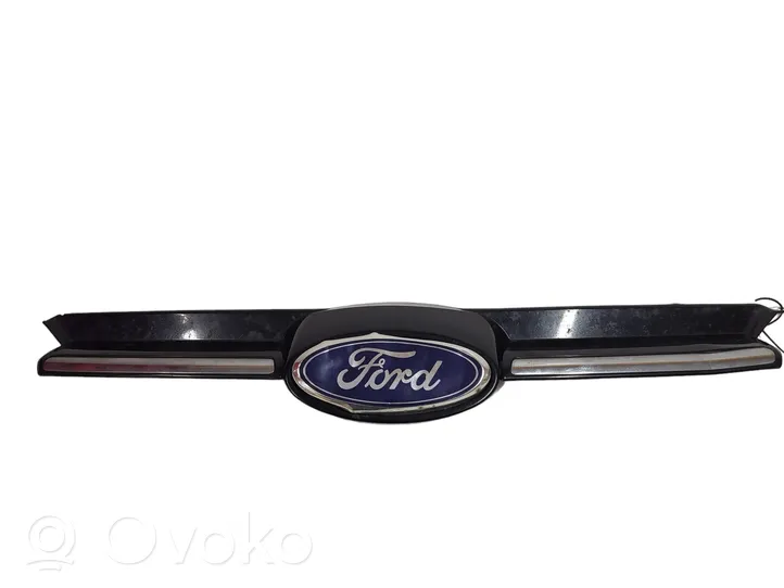 Ford Focus Front bumper upper radiator grill BM518A133C