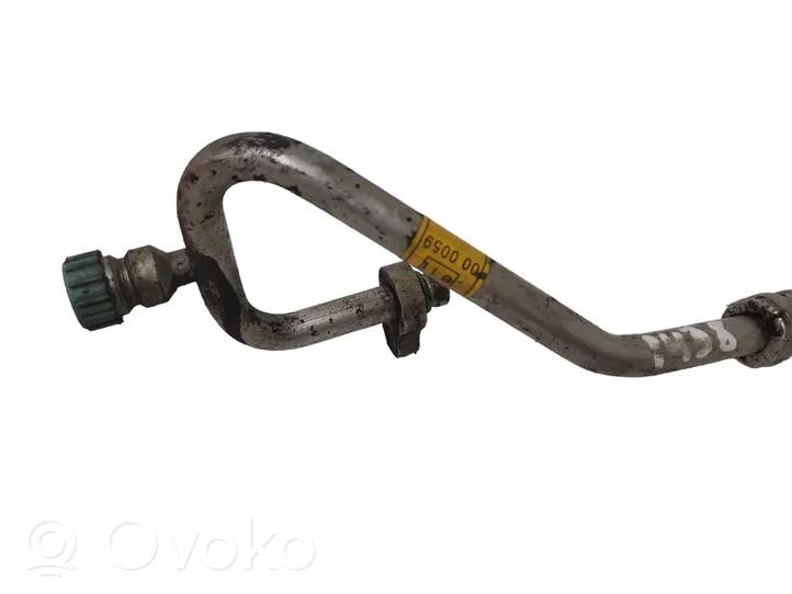 Hyundai i40 Air conditioning (A/C) pipe/hose 