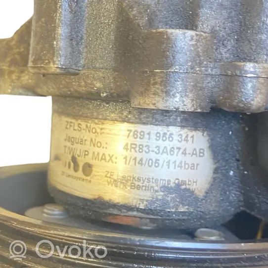 Jaguar S-Type Pompe de direction assistée 4R833A674AB