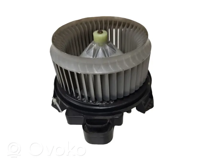 Toyota Avensis T270 Mazā radiatora ventilators AV2727008103