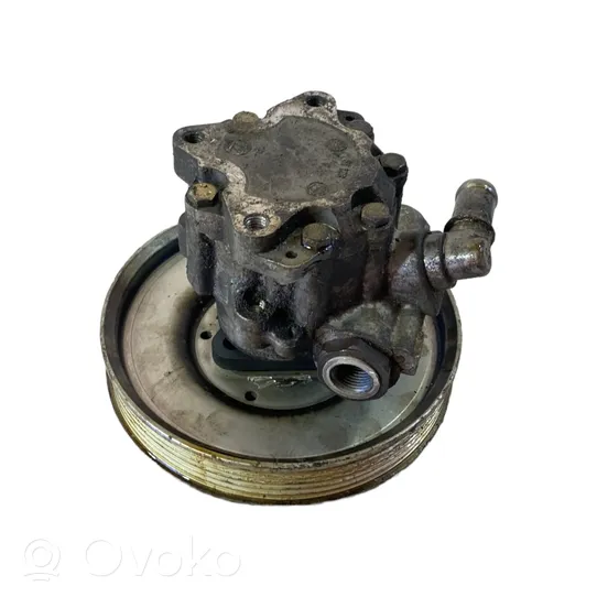 Audi A4 S4 B5 8D Ohjaustehostimen pumppu 8D0145156F