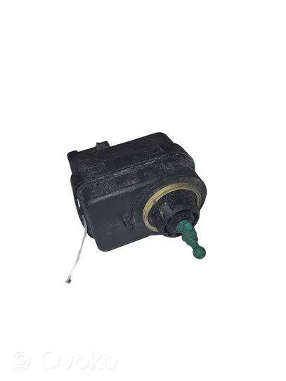 Renault Megane I Headlight level adjustment motor P7700840141