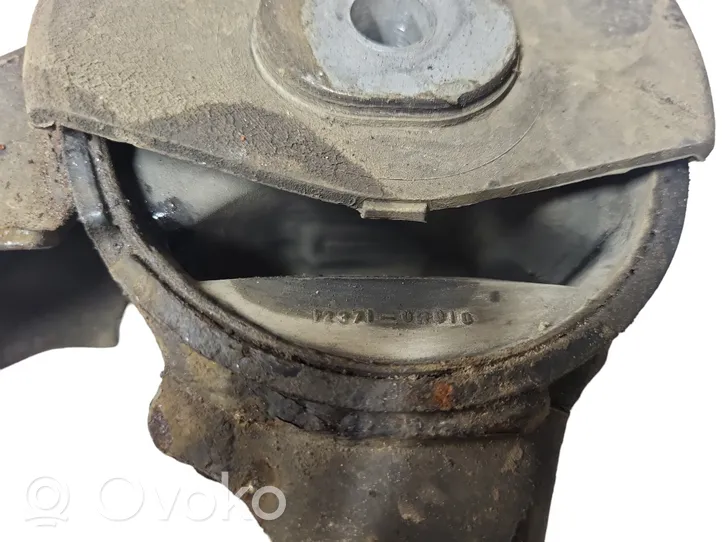 Toyota Corolla Verso E121 Dzinēja spilvens 123710R010